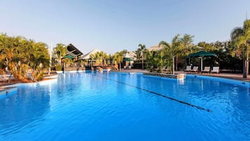 4 outdoor pools, open 6:00 AM to 6:00 PM, sun loungers
