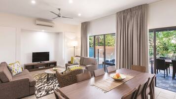 In-room safe, blackout drapes, iron/ironing board, WiFi