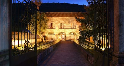 Palacio Guevara