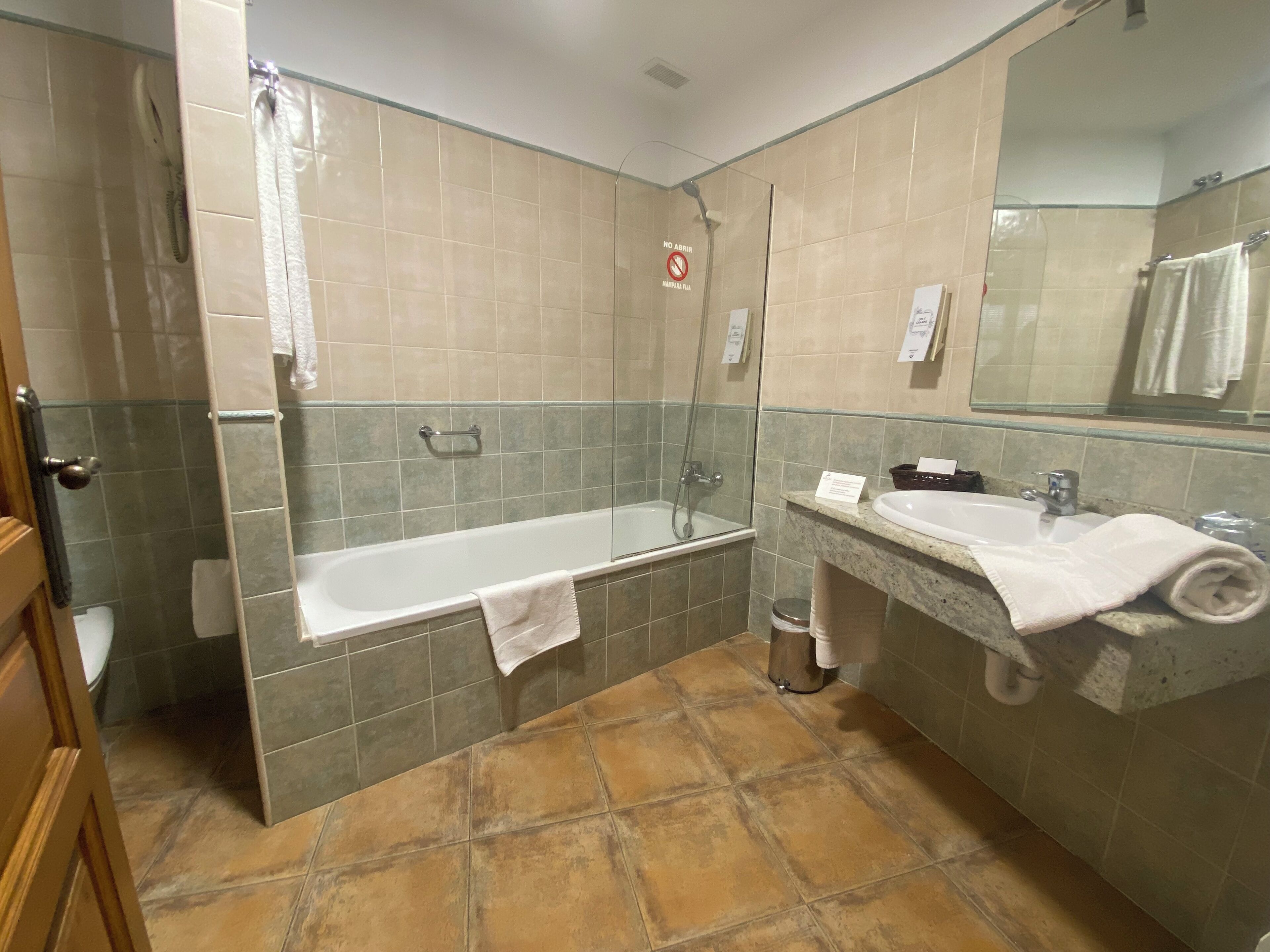 shower, bidet, towels