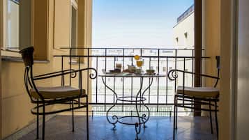 Junior Suite with Balcony | 阳台