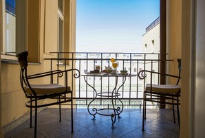 Junior Suite with Balcony | Sacada
