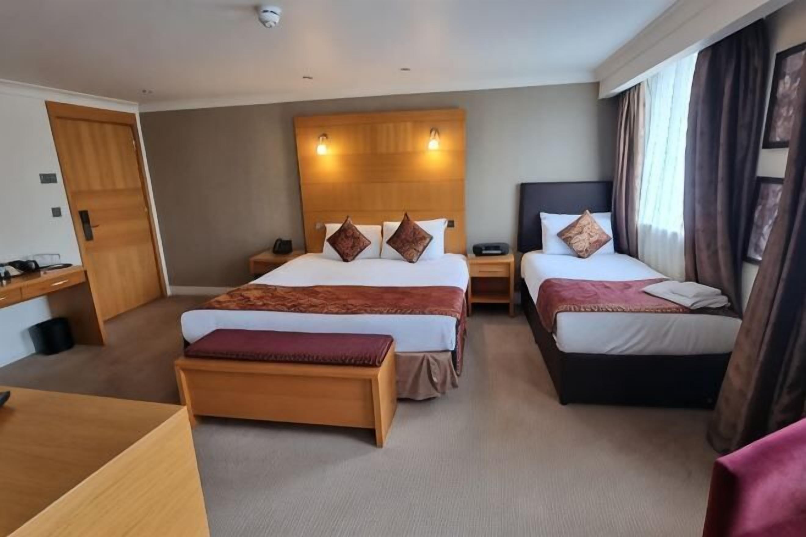 Minibar, in-room safe, desk, blackout curtains
