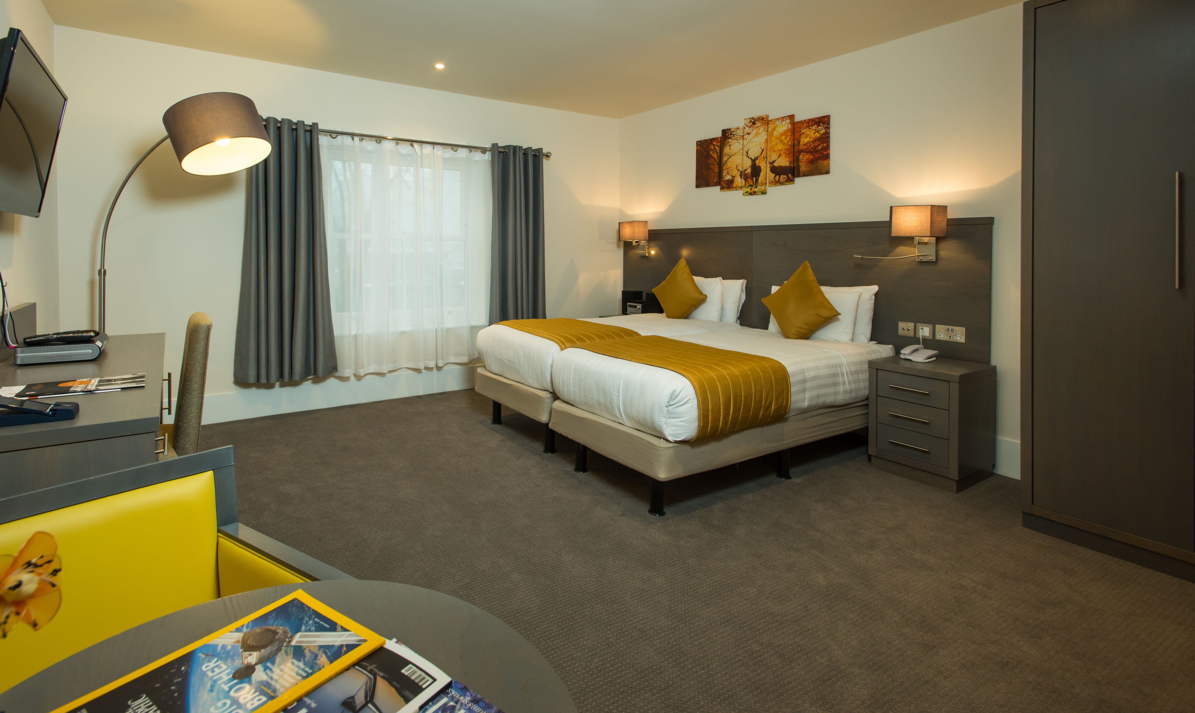 minibar, in-room safe, desk, blackout curtains