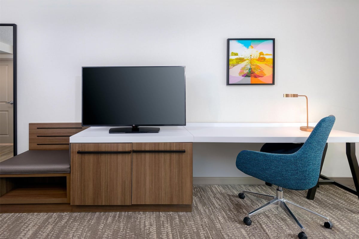 Premium bedding, desk, soundproofing, iron/ironing board