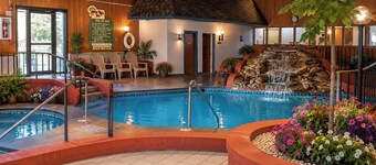 Apple Tree Inn and Suites