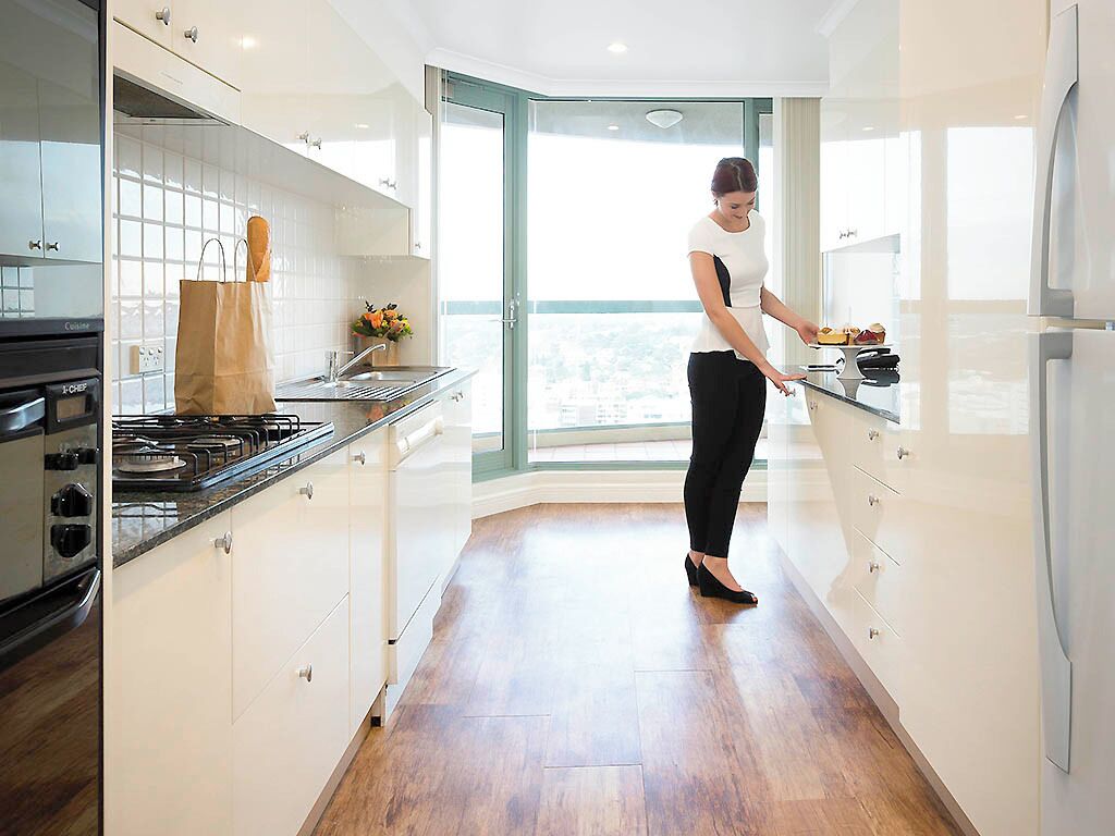 Premium Apartment, 2 Bedrooms | Private kitchen | Fridge, microwave, oven, stovetop