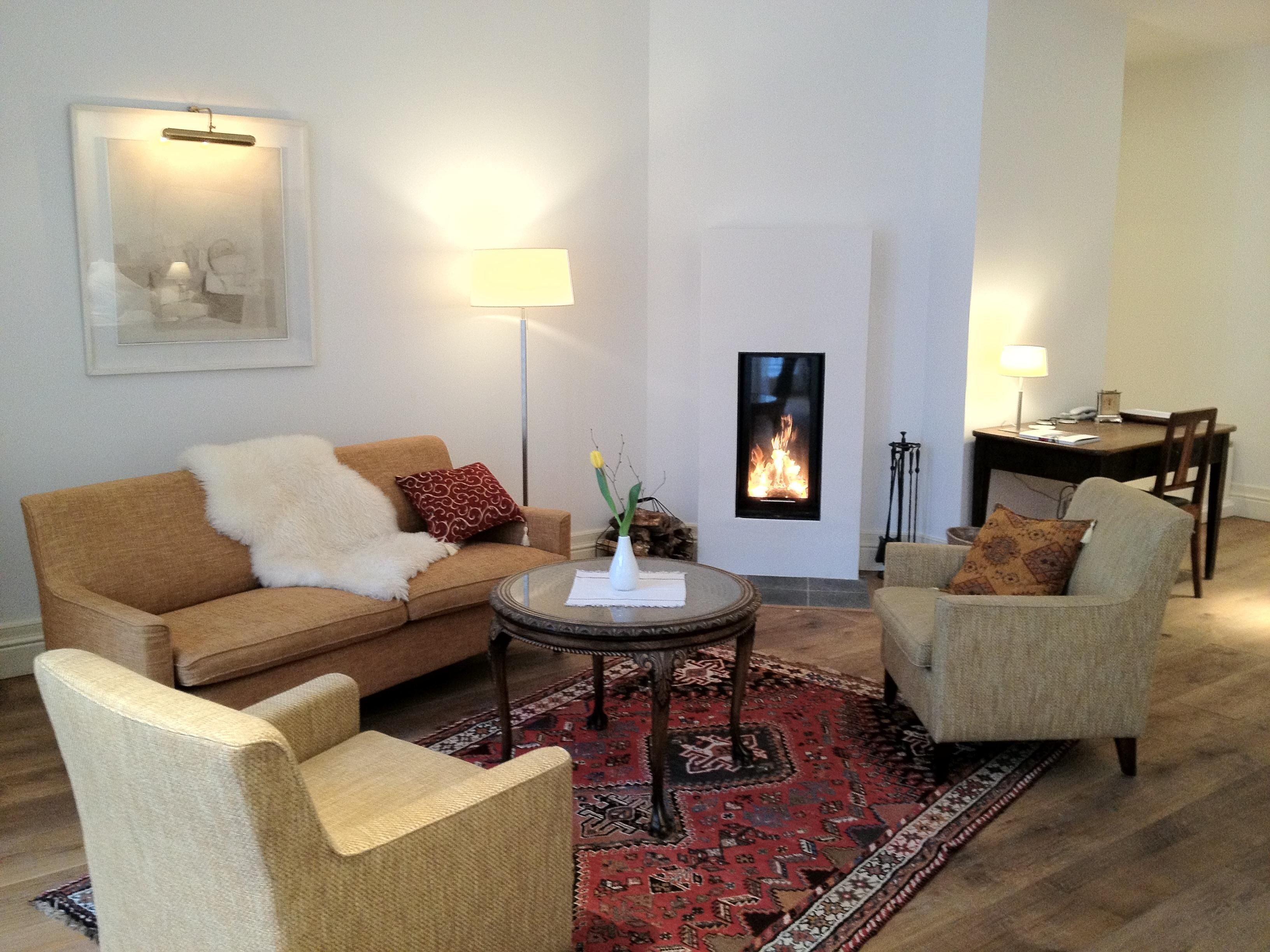 Superior Junior Suite in the Manor House | ملاءات من القطن المصري وأغطية فراش متميزة وميني بار وخزنة داخل الغرفة