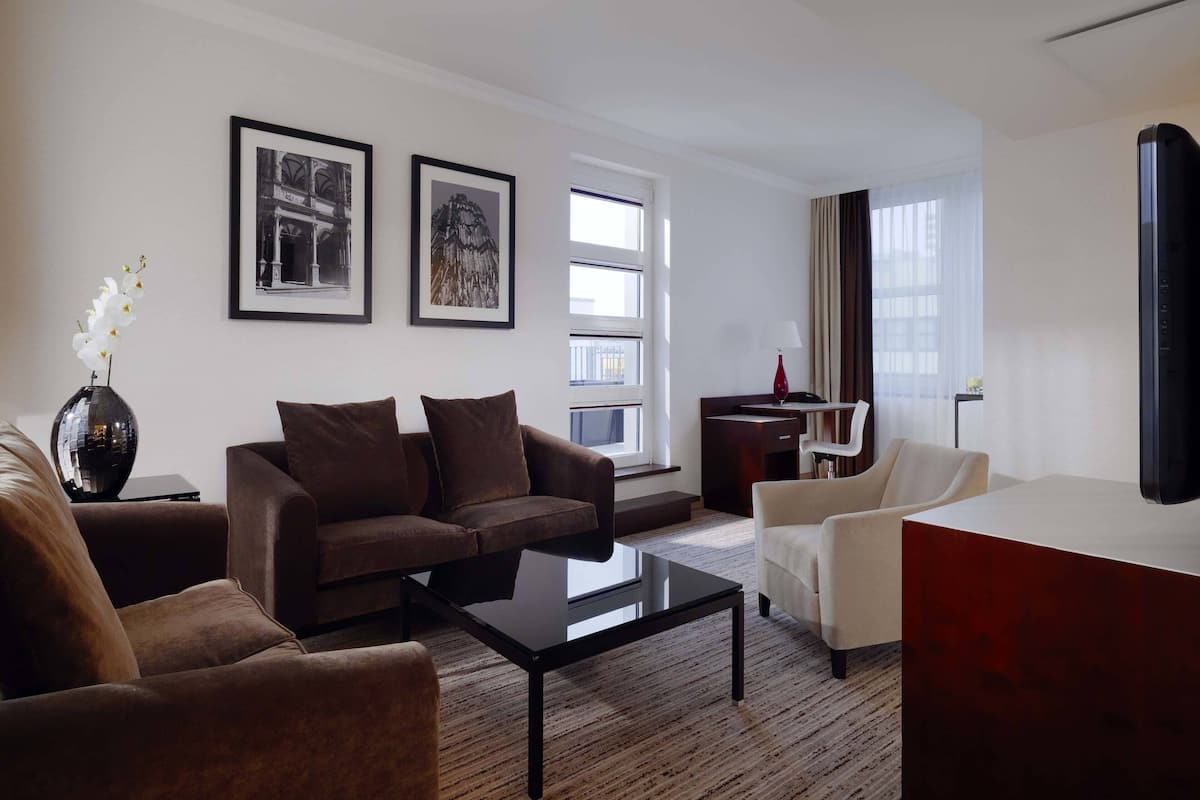 Suite, 1 slaapkamer | 1 slaapkamer, hypoallergeen beddengoed, een kluis op de kamer