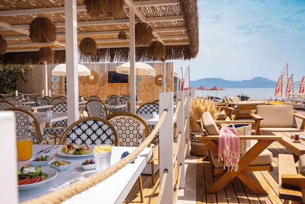 Beach bar