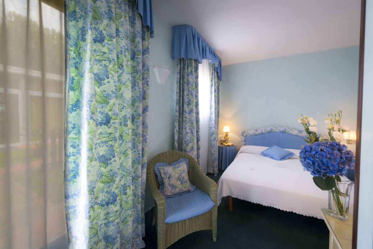 Chambre Double Supérieure, côté jardin | Literie hypoallergénique, minibar, coffres-forts dans les chambres