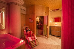 Hammam, soins corporels, massages des tissus profonds, massages sportifs