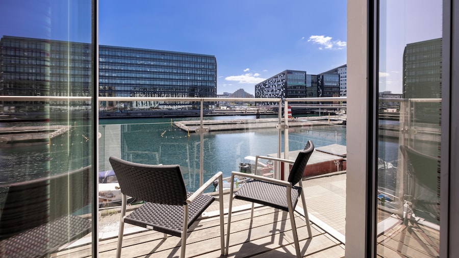 Copenhagen Island Hotel