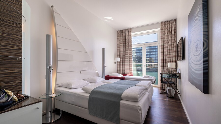 Copenhagen Island Hotel