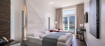 Copenhagen Island Hotel