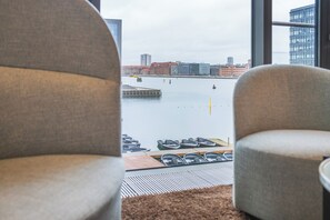 Lobby sitting area - Copenhagen Island Hotel (Copenhagen)