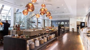 Daily buffet breakfast for a fee