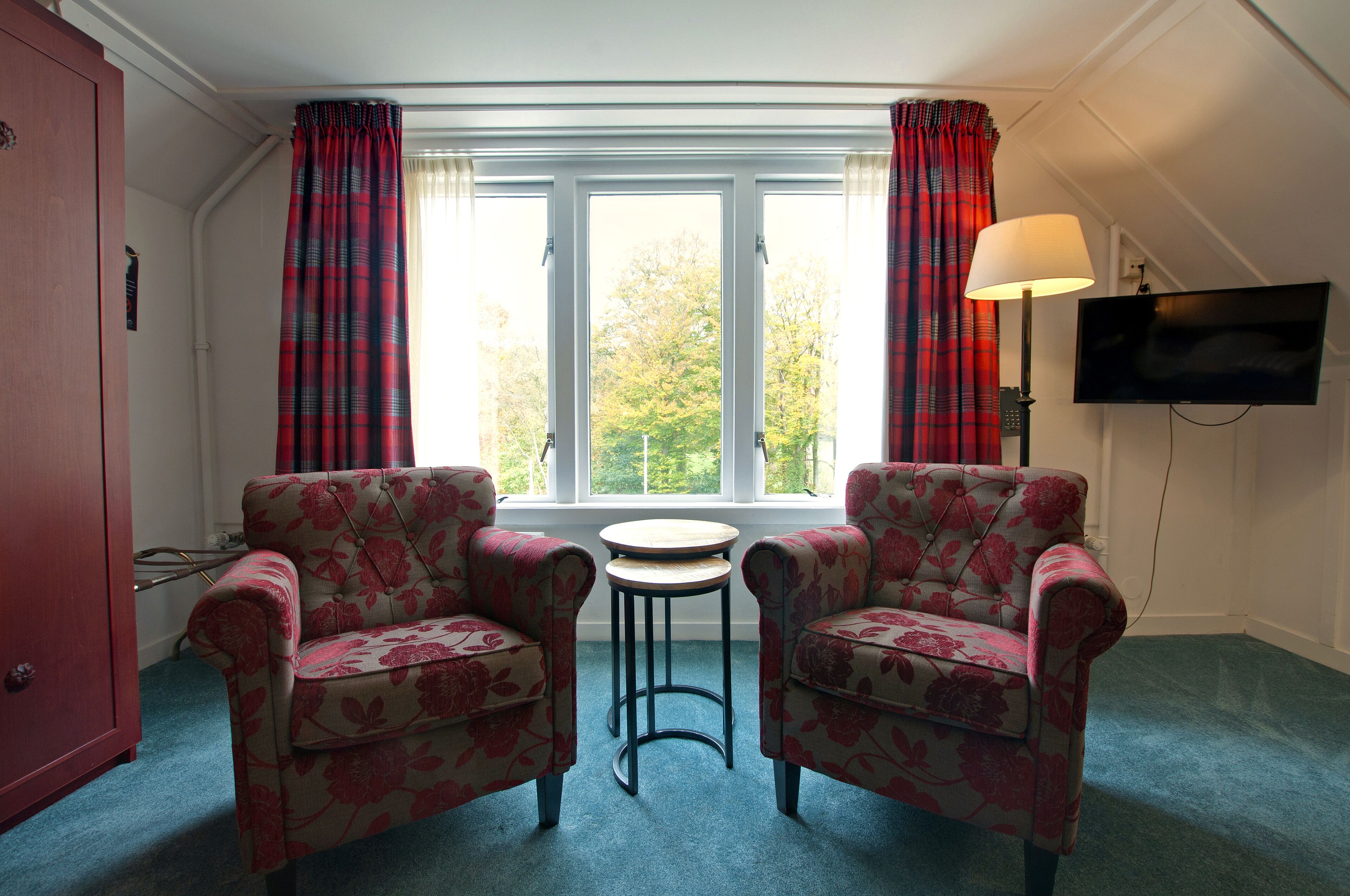 Comfort Double Room | Soundproofing, free WiFi, bed sheets