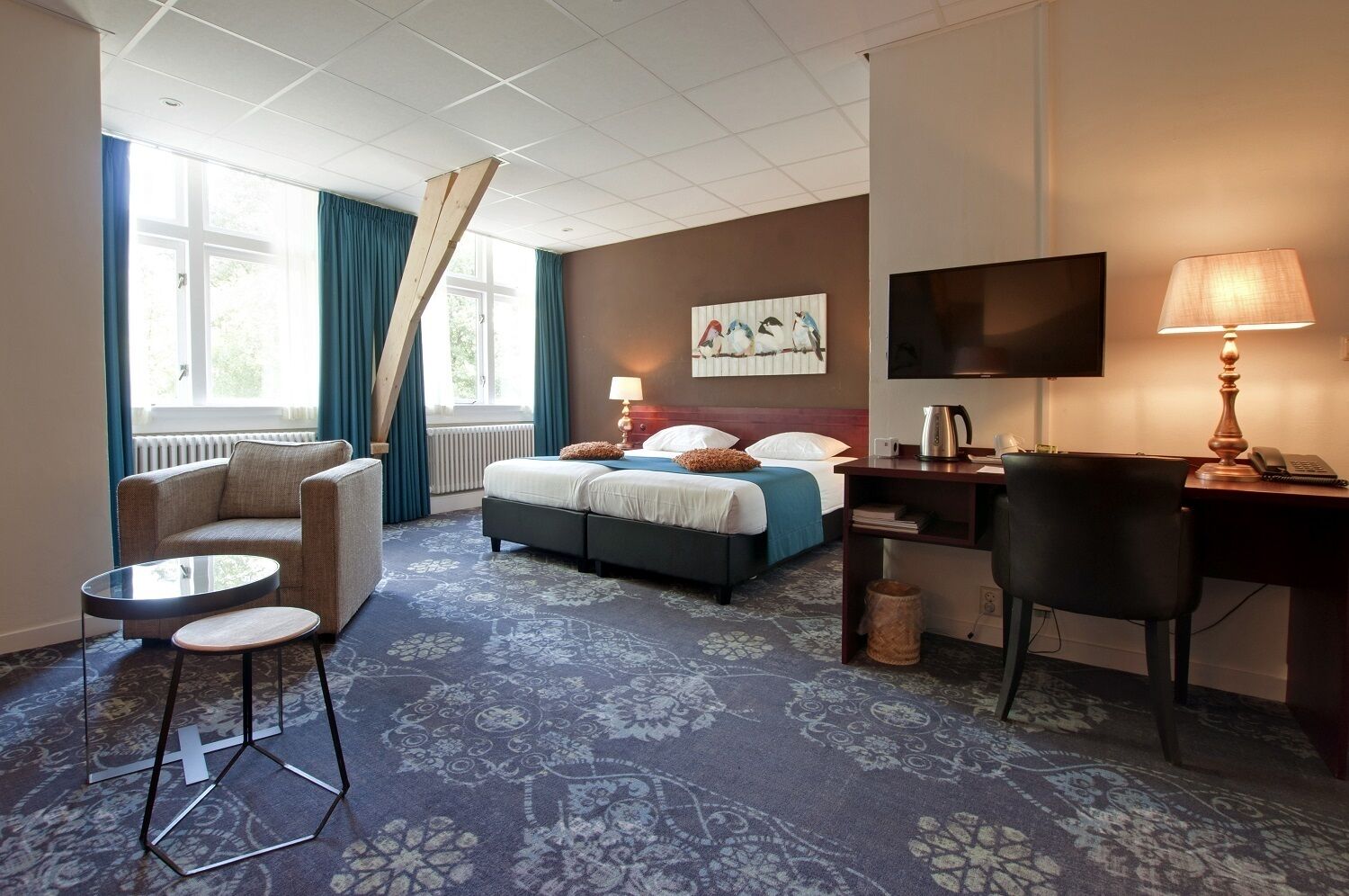 deluxe room, 2 single beds | 1 bedroom, soundproofing, free wifi, bed sheets