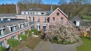 Bagian depan properti