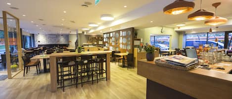 Daily buffet breakfast (EUR 12.90 per person)