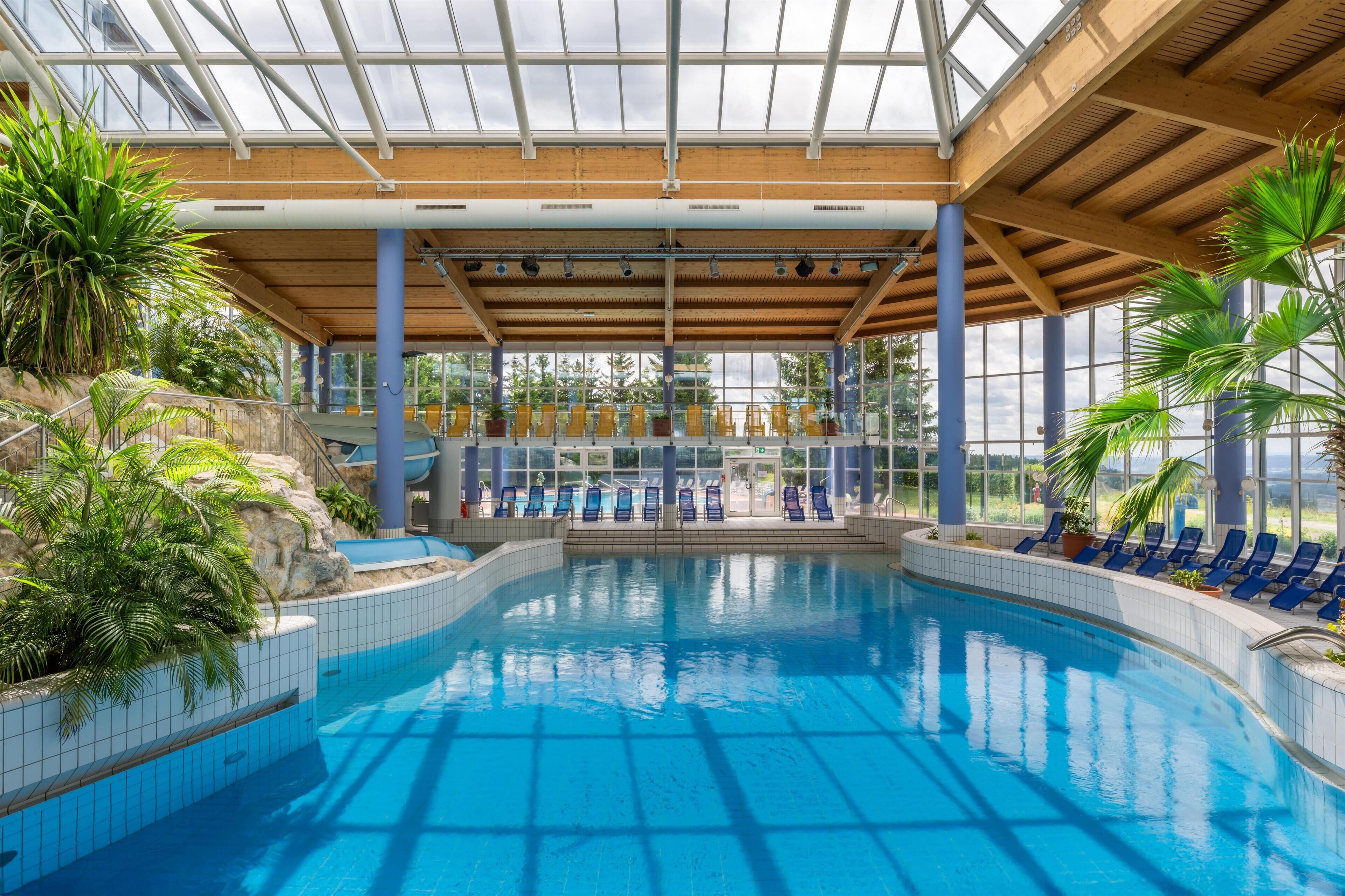 2 indoor pools, seasonal outdoor pool, sun loungers