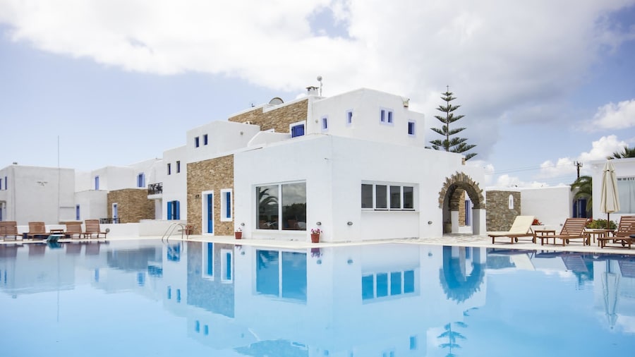 Naxos Holidays
