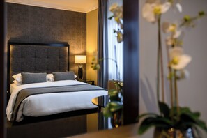 Deluxe Double Room, 1 King Bed | Premium bedding, individually decorated, individually furnished - Killarney Oaks Hotel (Killarney)