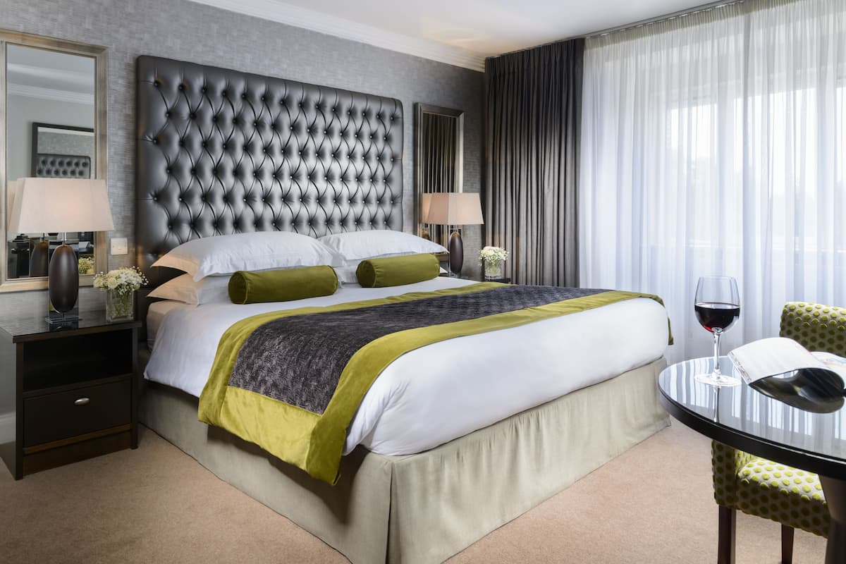 Deluxe tweepersoonskamer, 1 kingsize bed | Luxe beddengoed, individueel gedecoreerd, individueel gemeubileerd