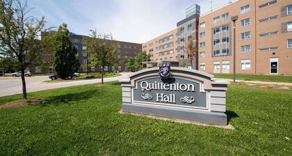Residence & Conference Centre - Windsor