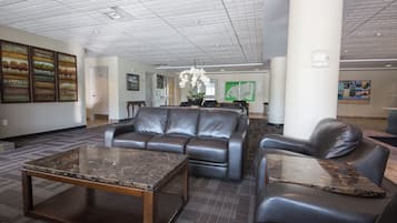 Sala de estar en el lobby