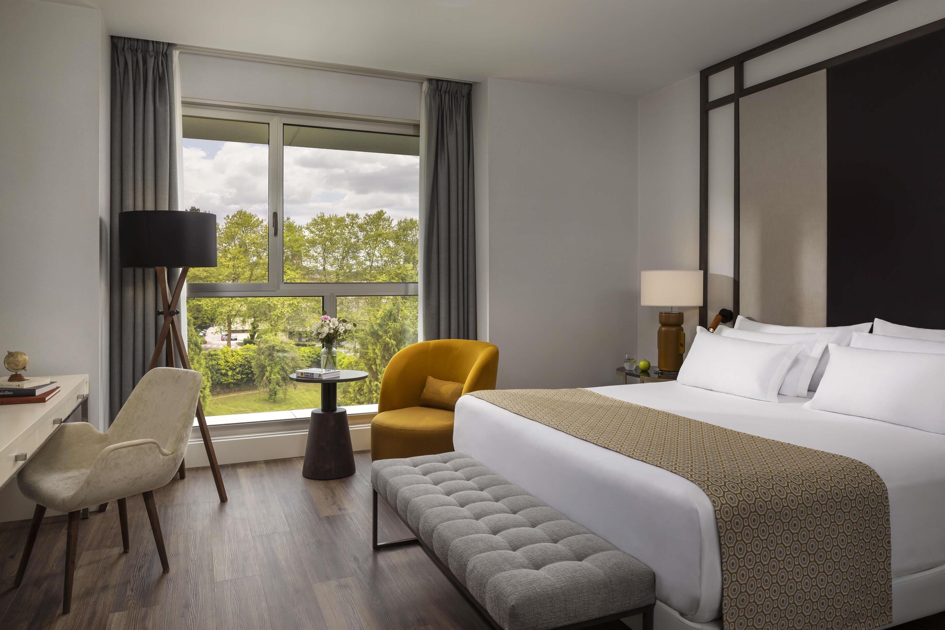 premium bedding, down duvets, select comfort beds, minibar