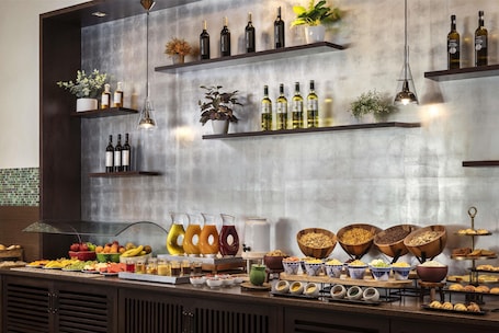 Daily buffet breakfast for a fee