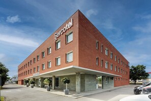 Front of property - Sercotel Sant Boi (Sant Boi de Llobregat)