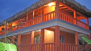 Apartment, 1 Bedroom, Kitchenette, Ocean View | In-room safe, blackout drapes, iron/ironing board, WiFi