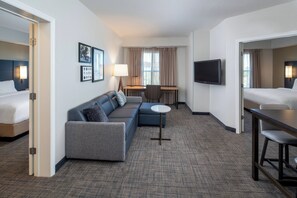 Premium bedding, desk, laptop workspace, blackout curtains - Residence Inn by Marriott Cape Canaveral Cocoa Beach (Cape Canaveral)
