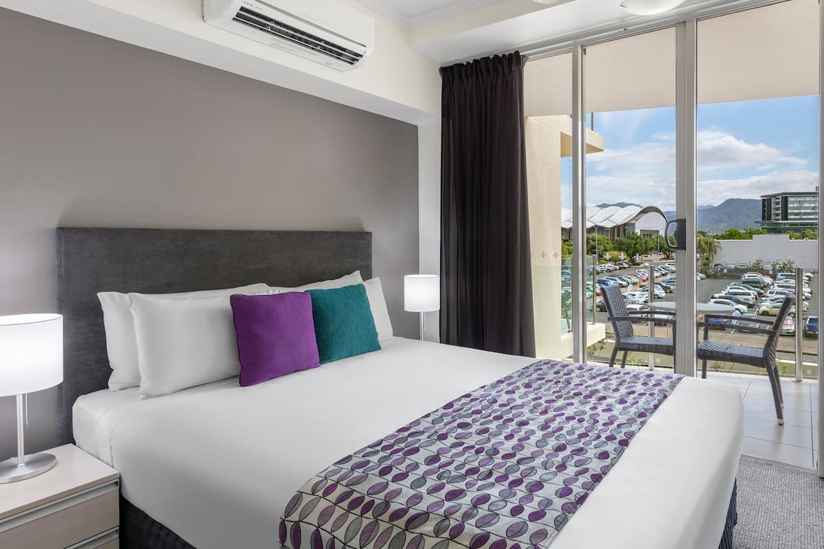 In-room safe, desk, iron/ironing board, cots/infant beds