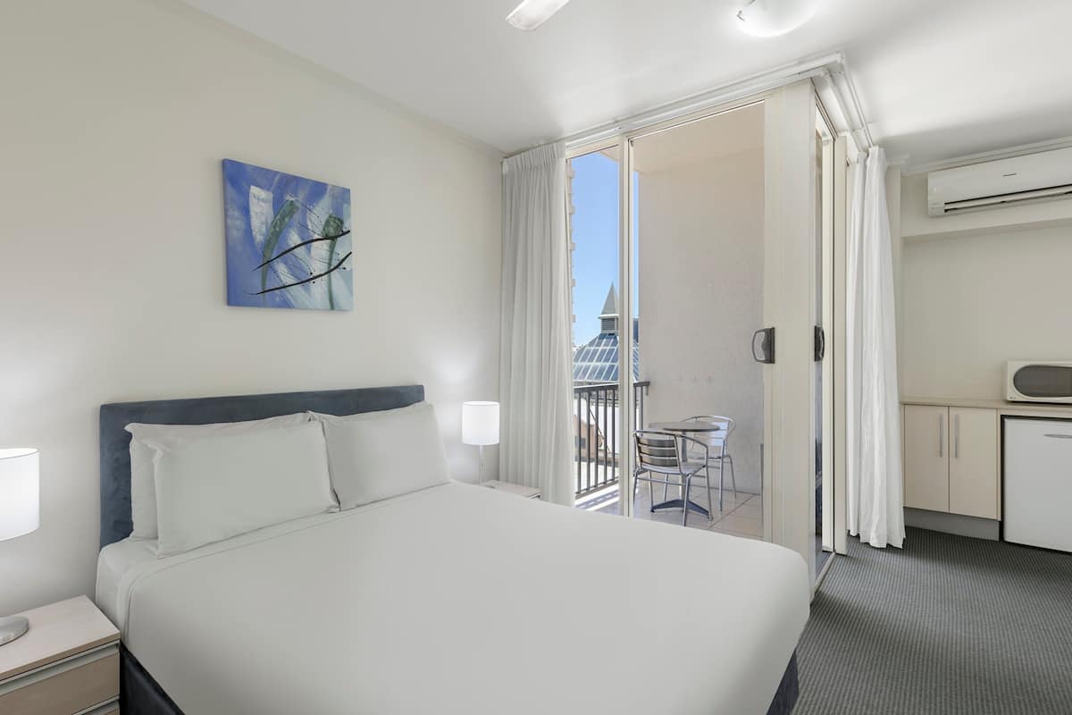 In-room safe, desk, iron/ironing board, cots/infant beds