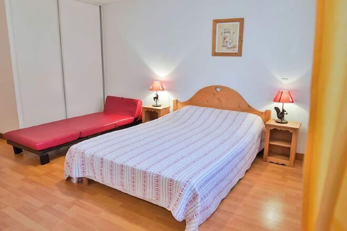 1 chambre, décoration personnalisée, ameublement personnalisé