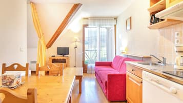 Studio avec coin nuit 5 personnes | Living area