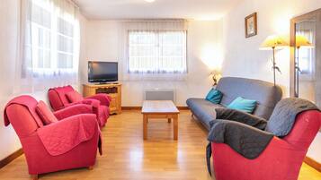 Maisonnette | Woonruimte | Flatscreentelevisie