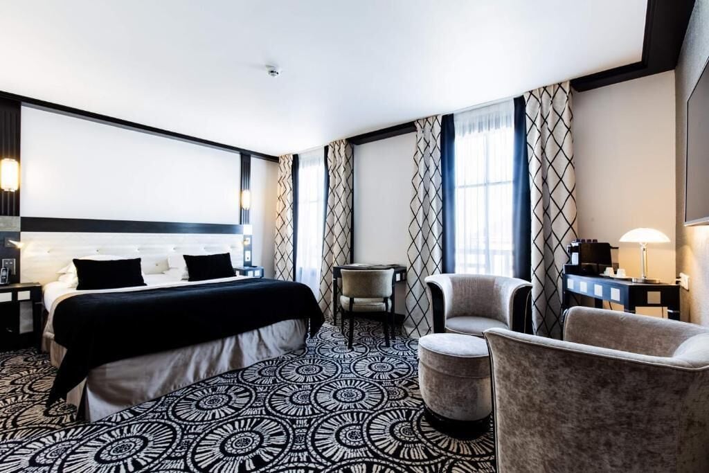 Hochwertige Bettwaren, Zimmersafe, schallisolierte Zimmer, Babybetten