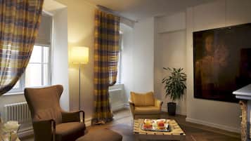 1 habitación, ropa de cama de alta calidad y minibar
