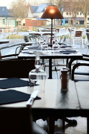 Restaurante romántico. Le Saint Aubert