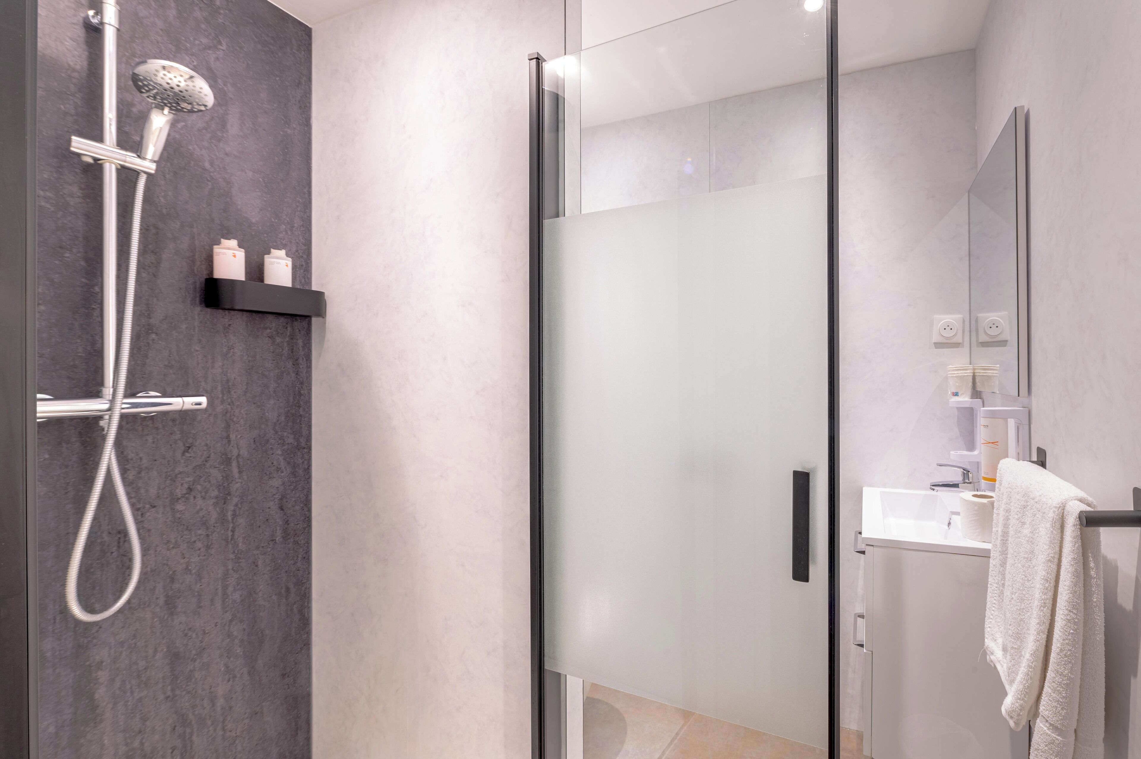 Foto - Grand Hotel Sénia - Paris Orly Airport