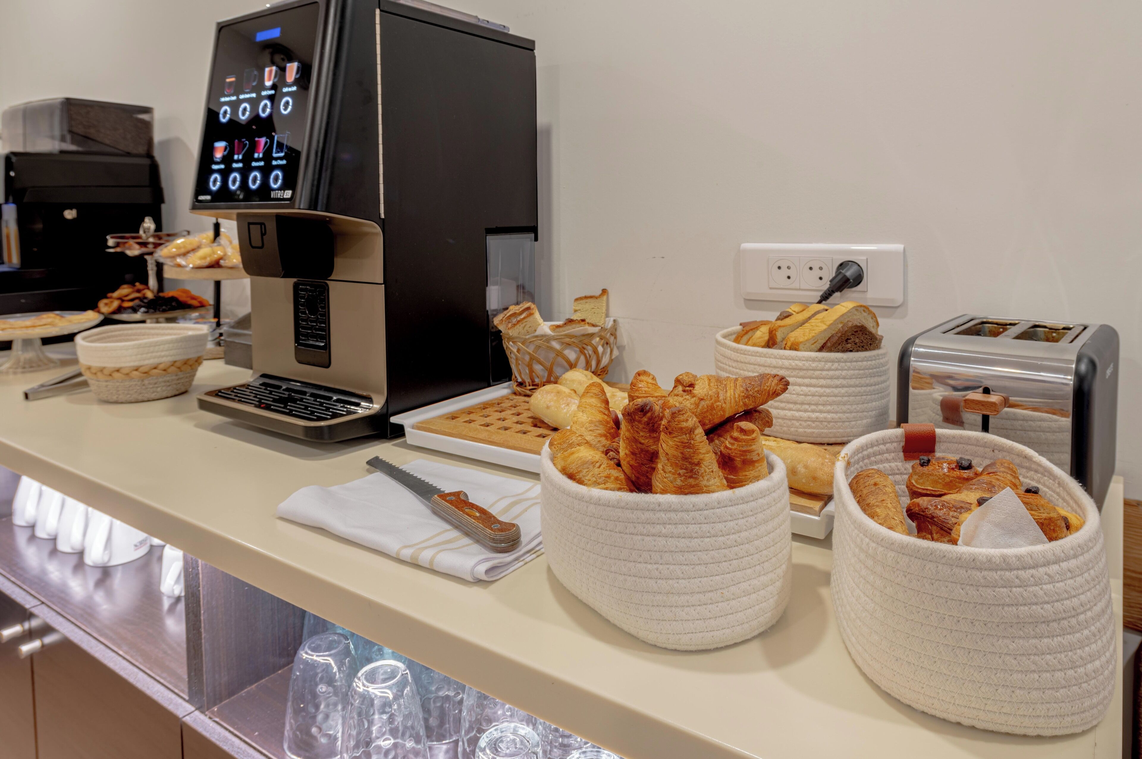 daily buffet breakfast (eur 10 per person)