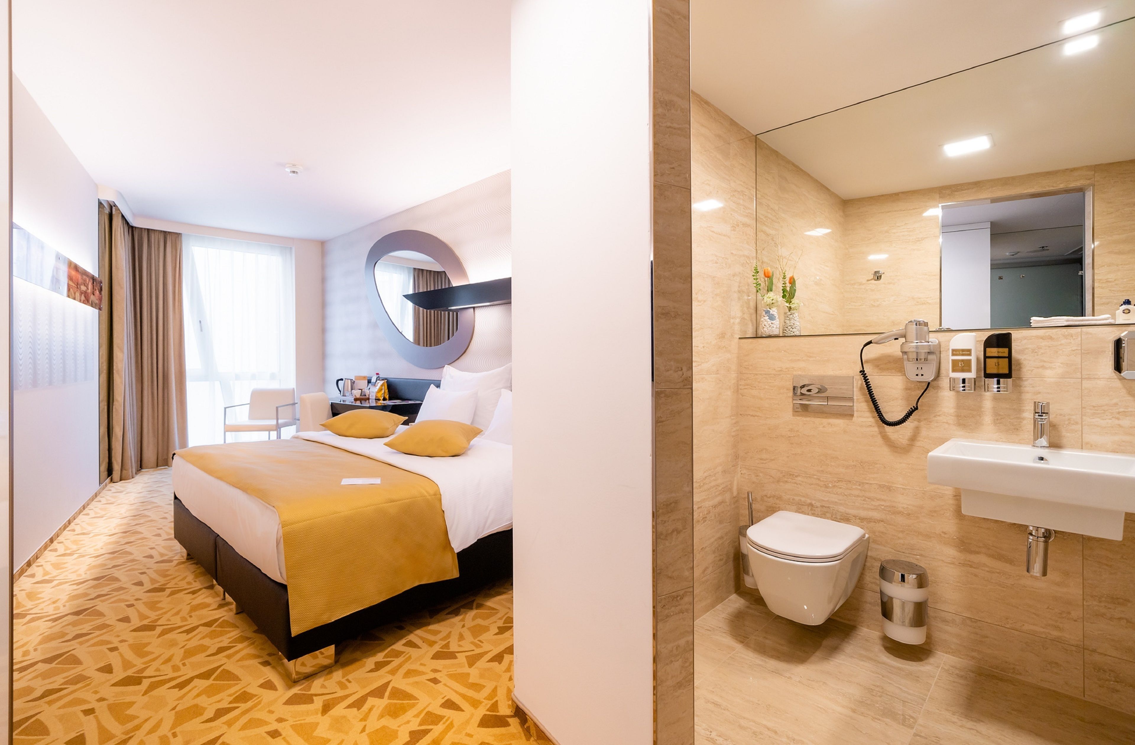 Classic Double or Twin Room | Premium bedding, pillowtop beds, minibar, in-room safe