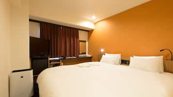 Standard Double Room | Down comforters, desk, blackout drapes, free WiFi