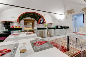 Colazione completa inclusa, servita tutte le mattine 