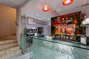 Bar (on property) - Il Convento dei Fiori di Seta (Bologna)